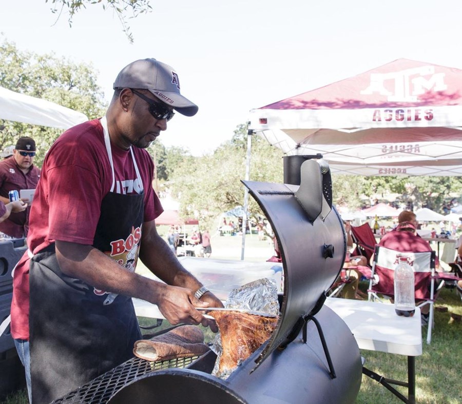 Help us write a history of Aggie tailgating